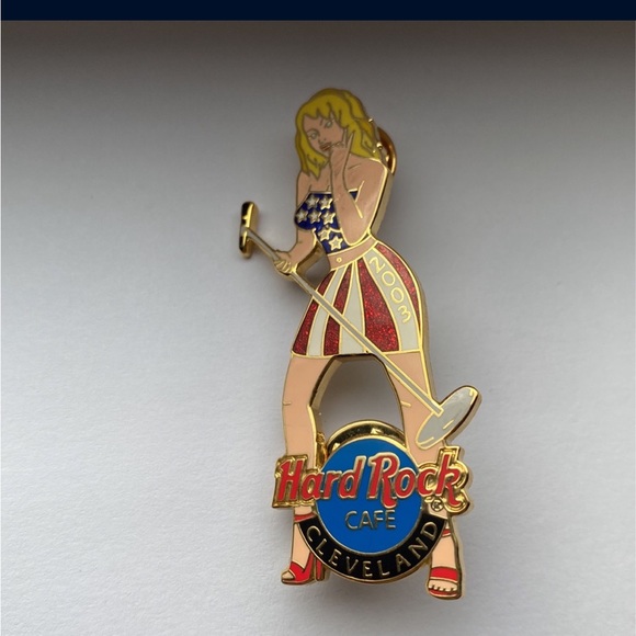 Hard Rock Cafe Accessories - Hard Rock Cafe Cleveland pin
